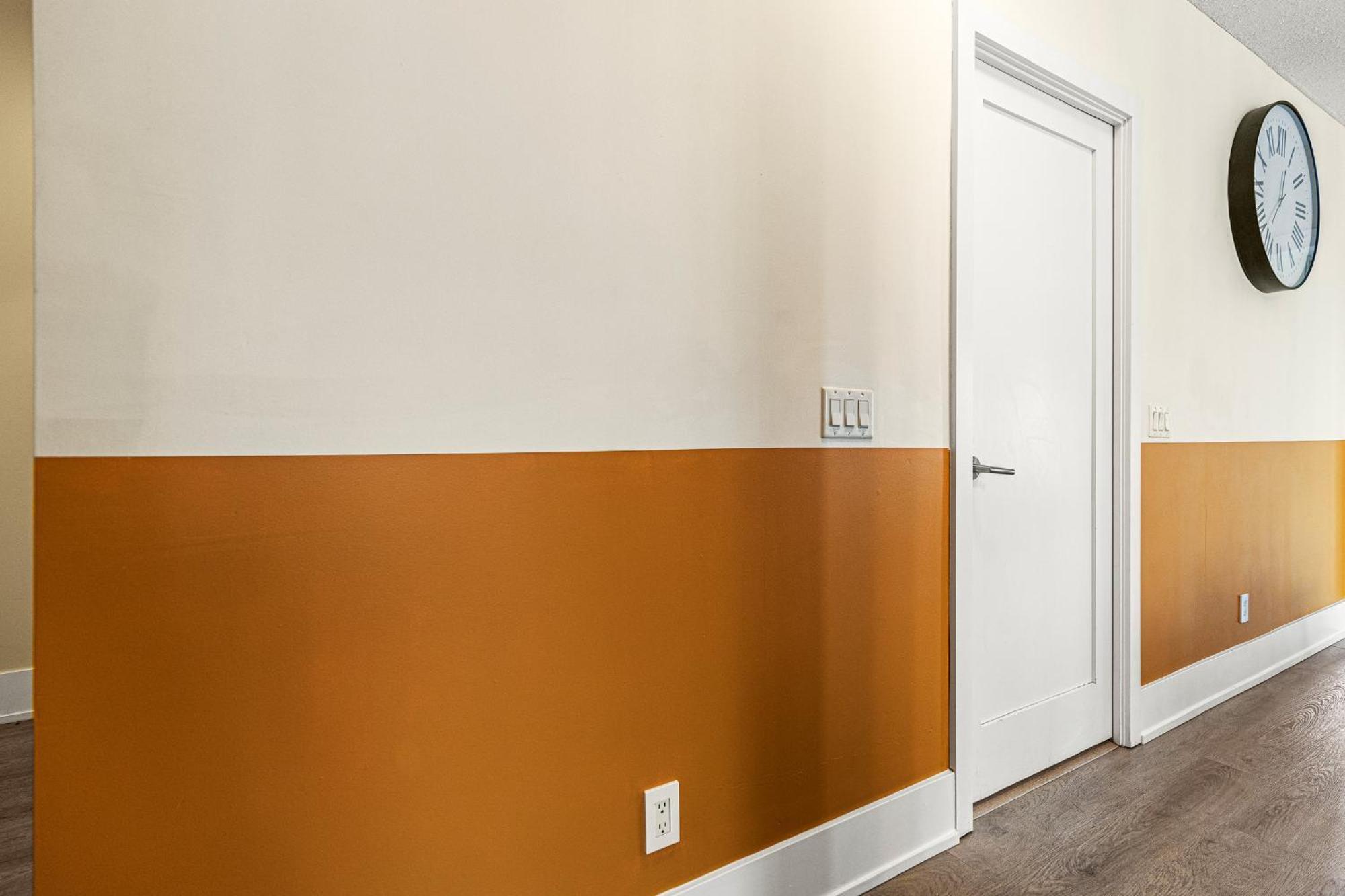 3 Bedroom Beside Cn Tower With Parking Downtown Toronto Extérieur photo